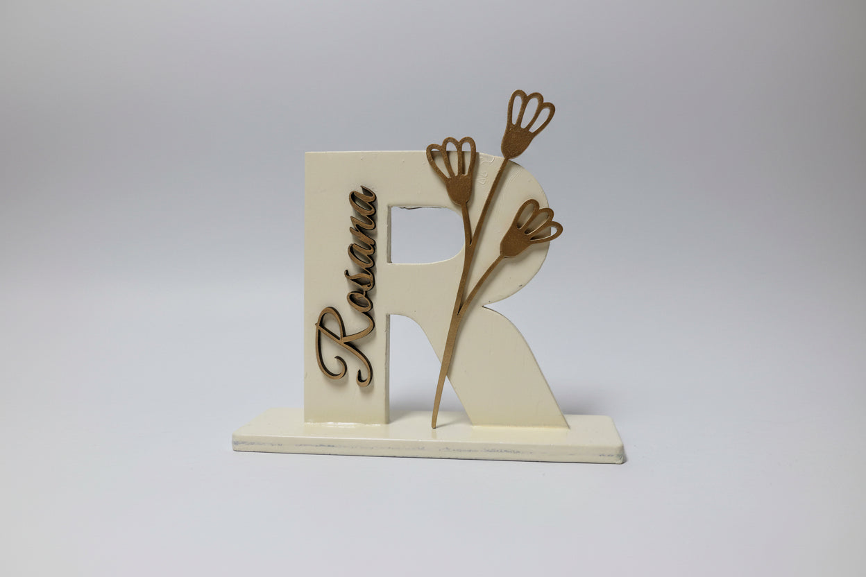 Inicial Personalizada con Nombre y Detalle 15x11cm